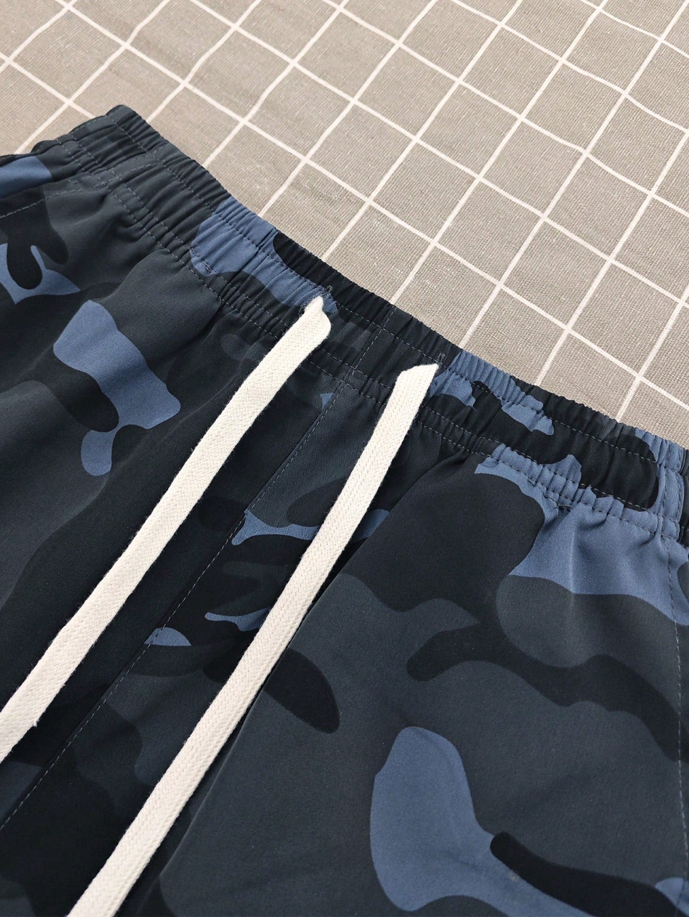 Women's Thin Outdoor Camouflage Cargo Knee-Length Shorts, Lightweight Breathable Casual Fashion Multi-Pocket Drawstring Shorts, Suitable For Sports, Outings, Exercise, Etc.